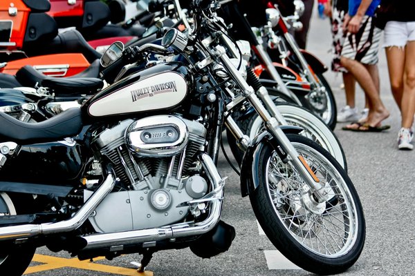 Comment les voitures connectées redéfinissent-elles la gestion du trafic ?